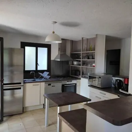 Apartment T4 Caminu, Pool & Garden, 6 Guests *