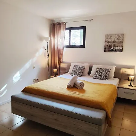 T4 Caminu, Pool & Garden, 6 Guests Apartment Porto-Vecchio (Corsica)